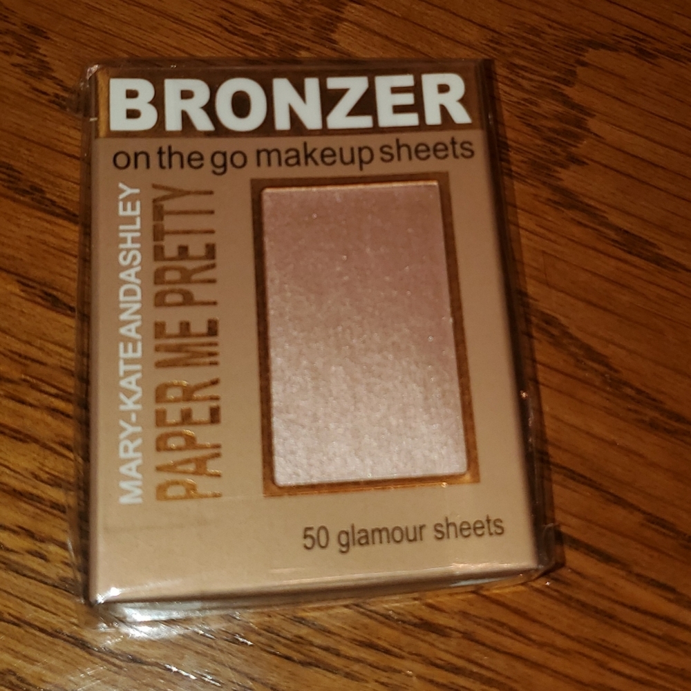 Bronze makeup sheets